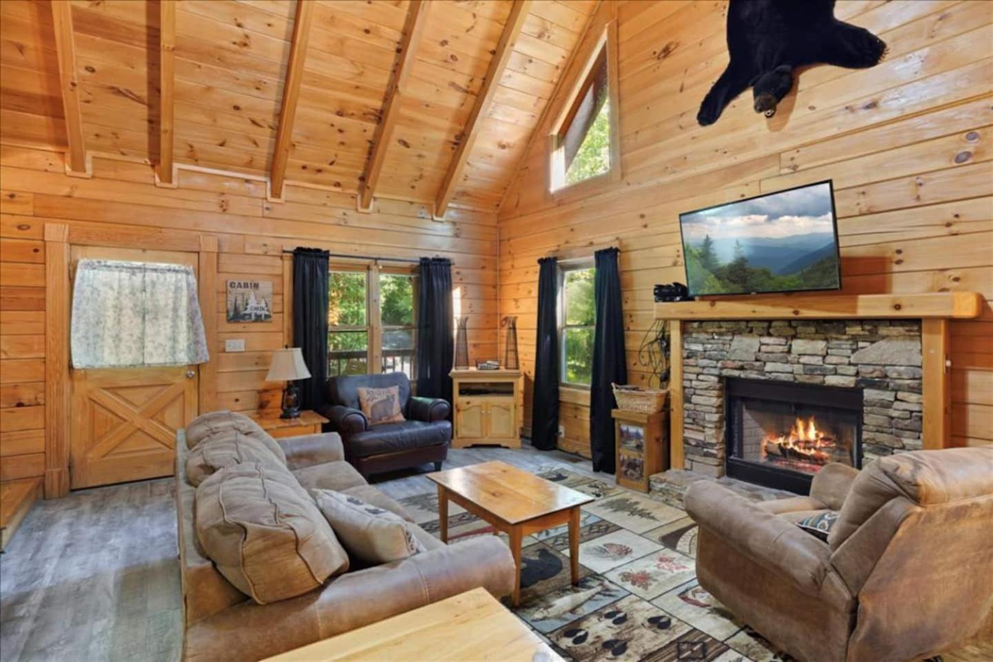 5Br Smoky Cabin Hot Tub, Games, 1 Mi To Parkway Pigeon Forge Exteriör bild