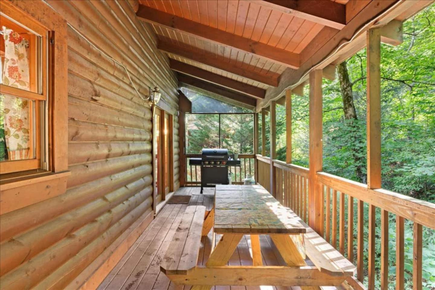 5Br Smoky Cabin Hot Tub, Games, 1 Mi To Parkway Pigeon Forge Exteriör bild