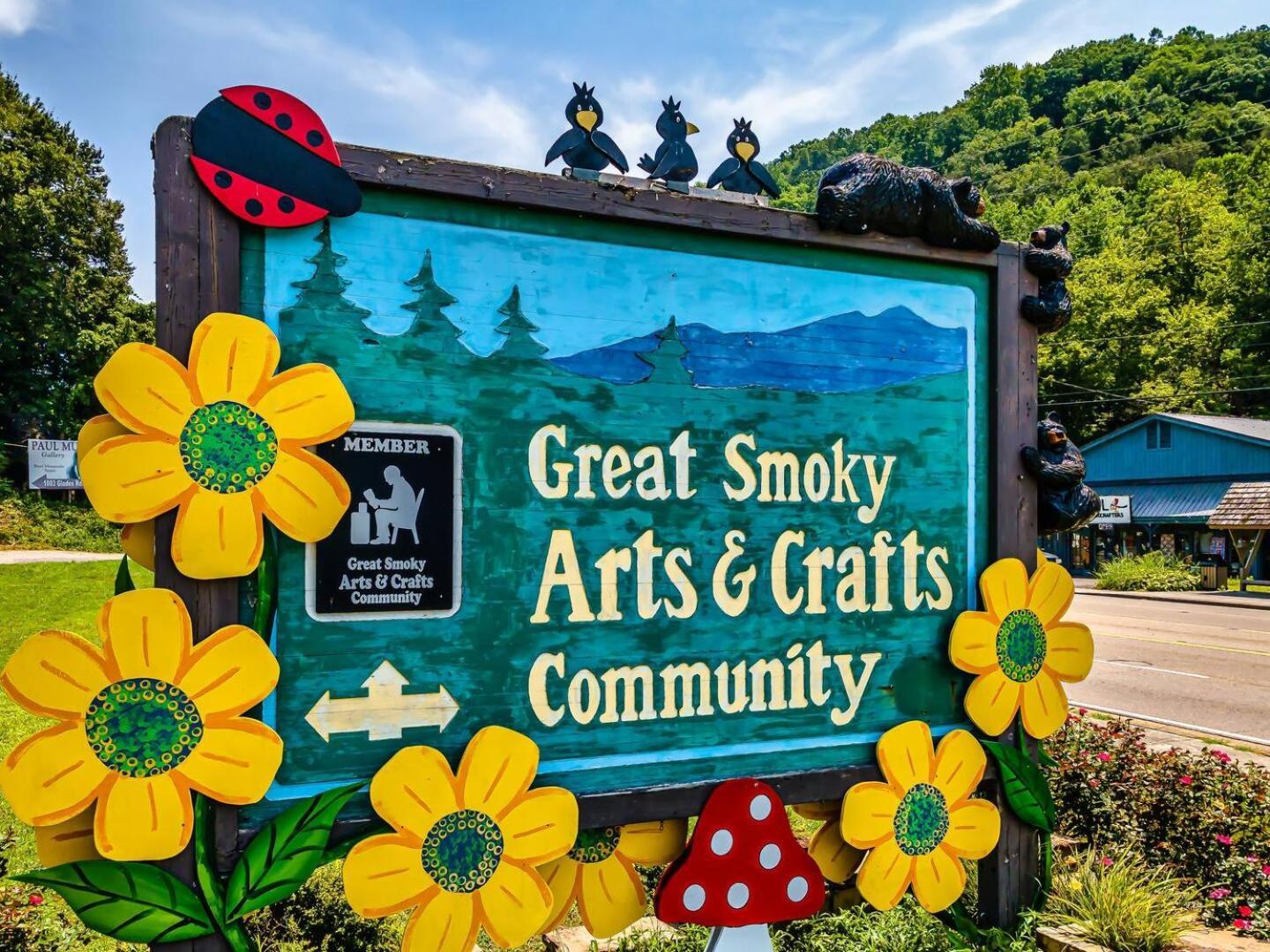 5Br Smoky Cabin Hot Tub, Games, 1 Mi To Parkway Pigeon Forge Exteriör bild